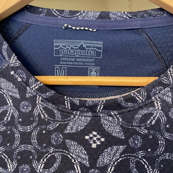 Patagonia Midweight Capilene Long Sleeve Baselayer - Picture 1 of 7